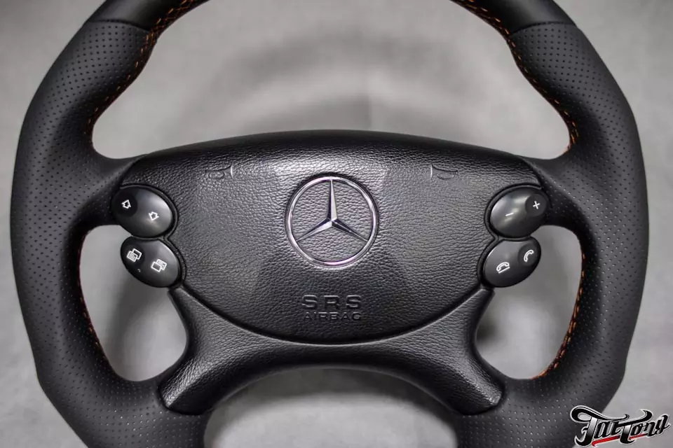 Mercedes G class. Изменение анатомии и перешив руля.